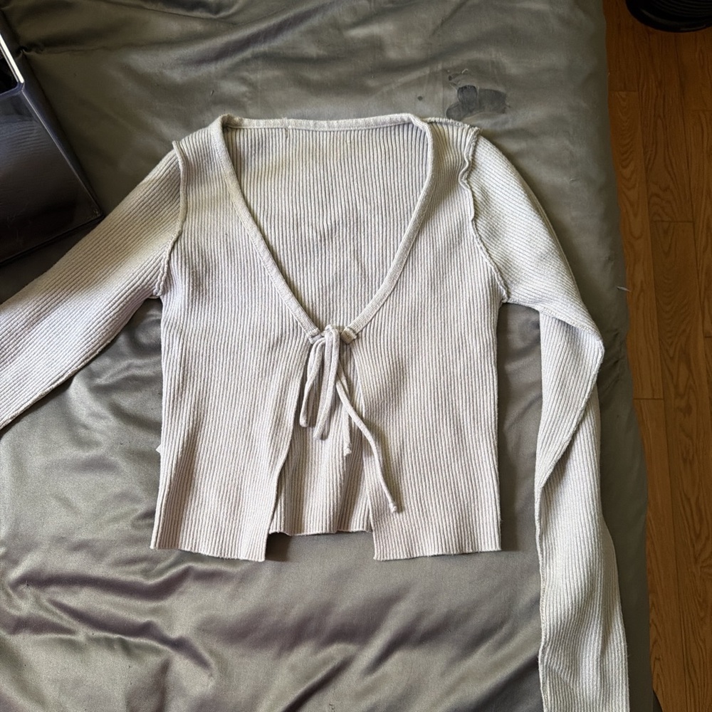 Elegant Cream Tie-Front Ribbed Blouse